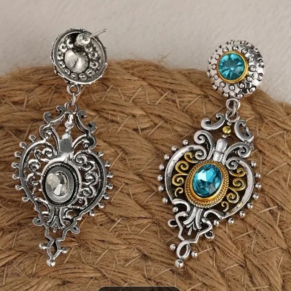 Vintage Blue Topaz Crystal Zircon Two Tone Dangle Earrings - Picture 5 of 7